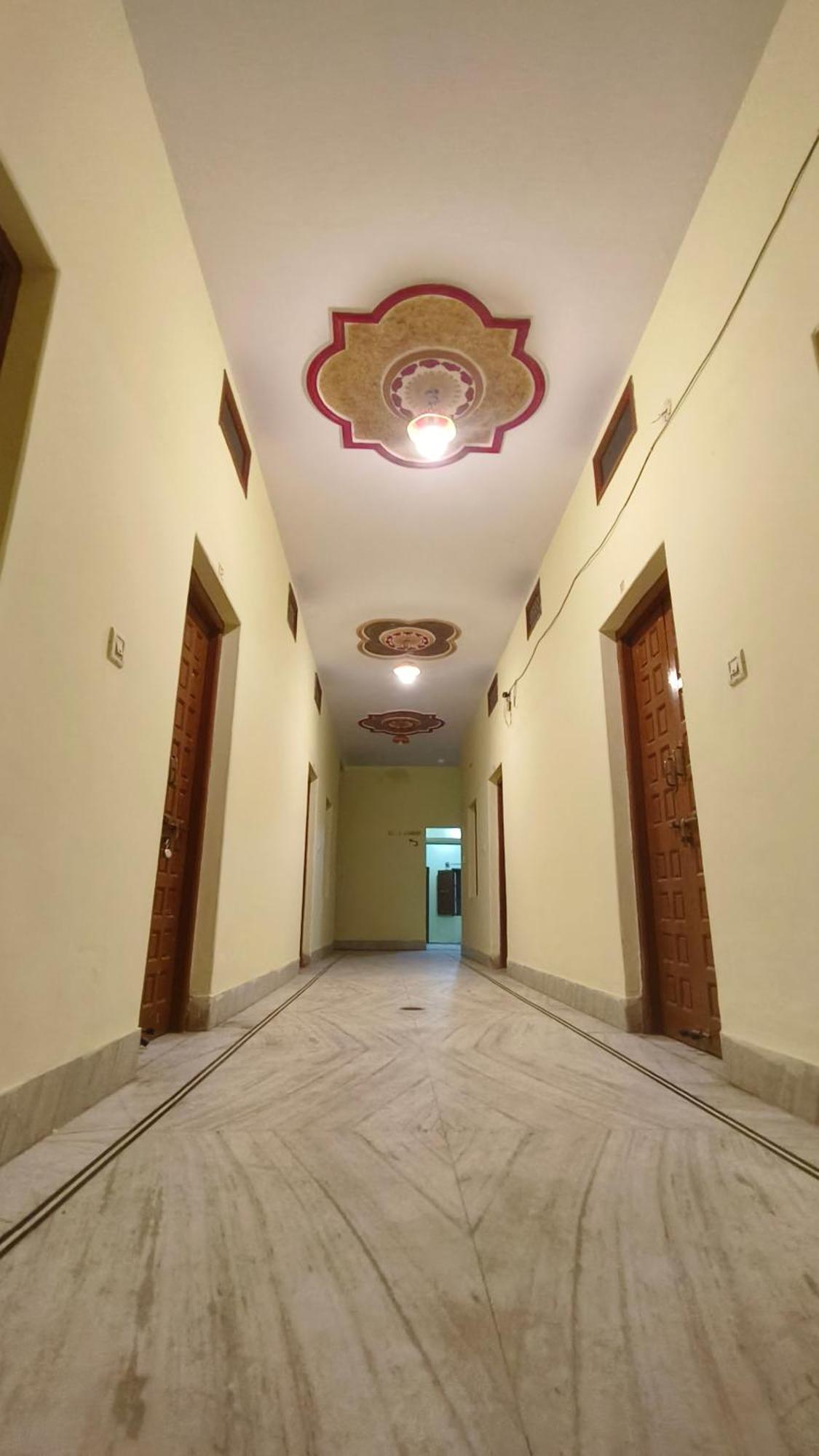 Hotel Navodaya Jaisalmer Esterno foto